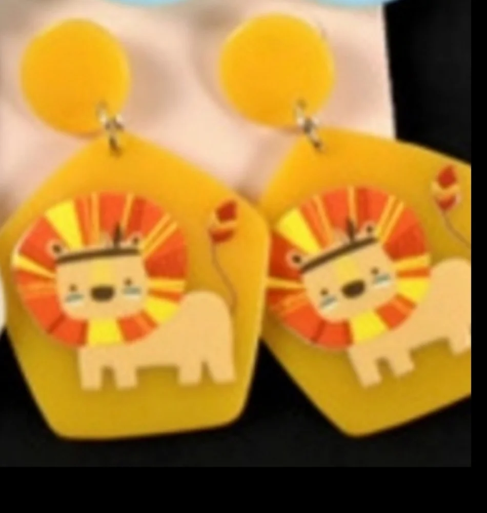 Animal Lion Fall Hsrvest Dangle Drop Earrings Acrylic Hand Painted Festival NEW